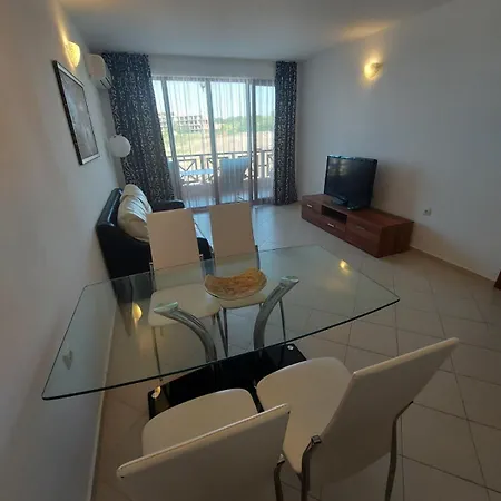 Apartment Oasis Lila